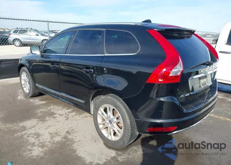 2015 Volvo Xc60 T5 Premier Plus z USA, uszkodzony, nr VIN YV440MDC9F2593476